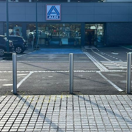 Appartement 5Min Gare Rer Disneyland Paris Val D'Europe La Vallee Village Parking Inclus Montevrain Bagian luar foto