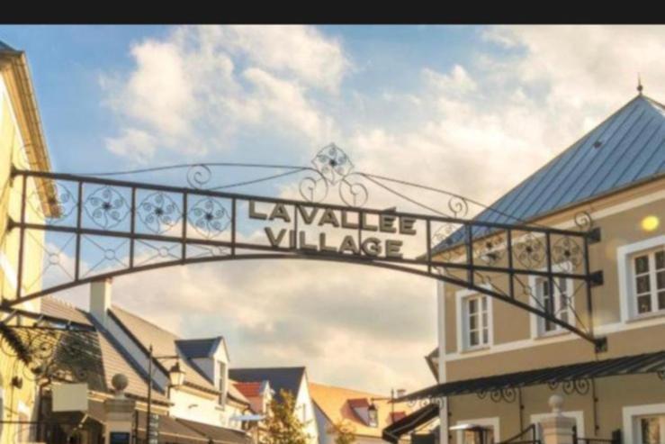 Appartement 5Min Gare Rer Disneyland Paris Val D'Europe La Vallee Village Parking Inclus Montevrain Bagian luar foto